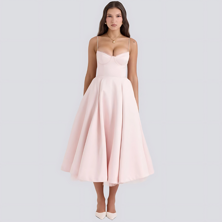 Karolina | Robe Longue Romantique aux Détails Élégants