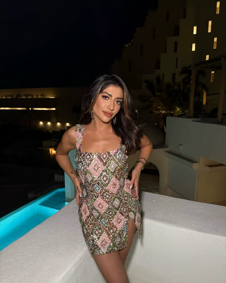 Azariah : Robe en Cristal Pailleté
