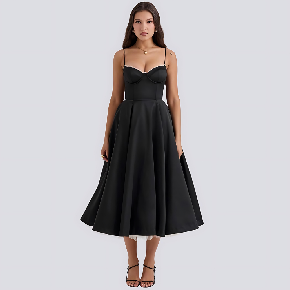 Karolina | Robe Longue Romantique aux Détails Élégants