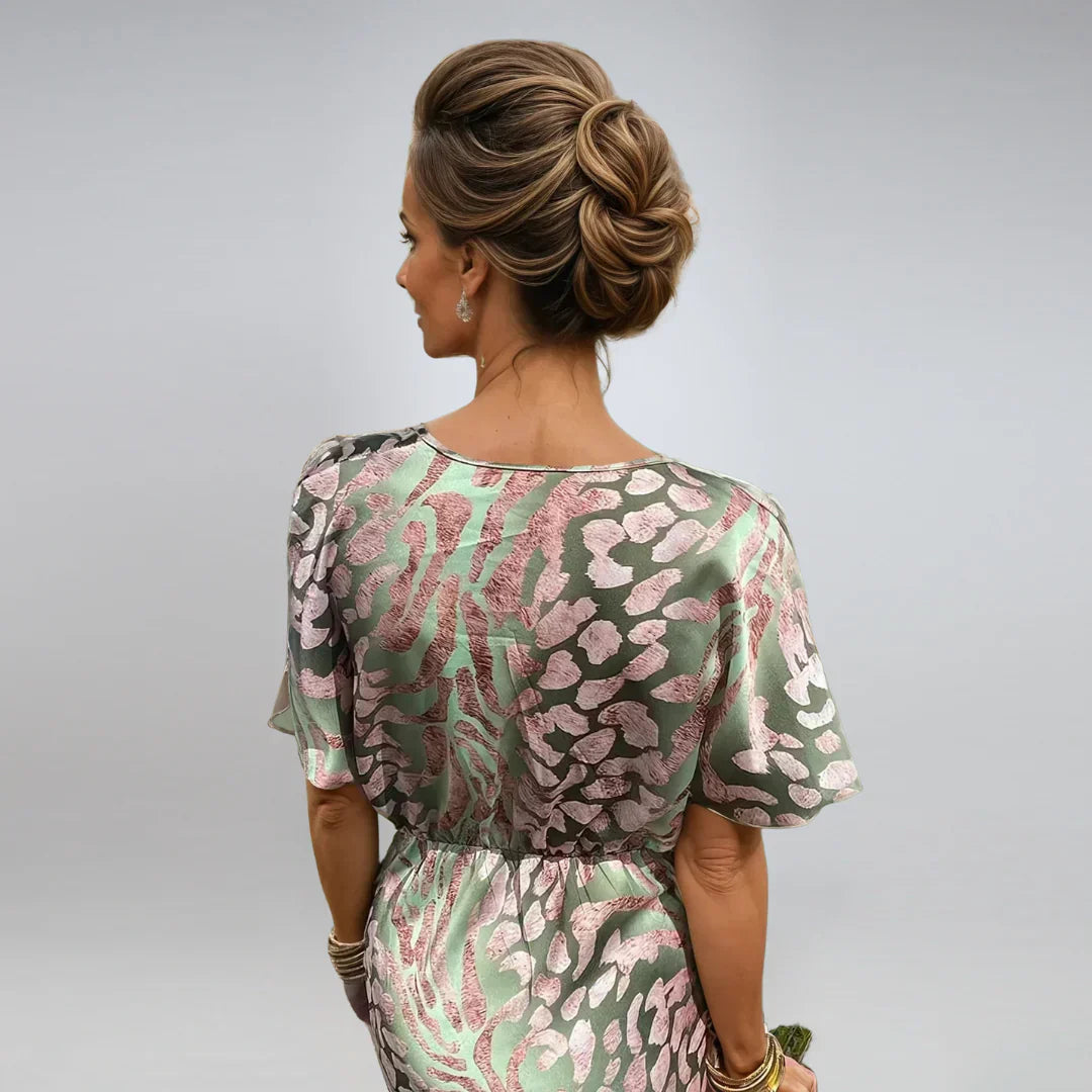 Kelsey - Robe longue à décolleté en V et détail torsadé