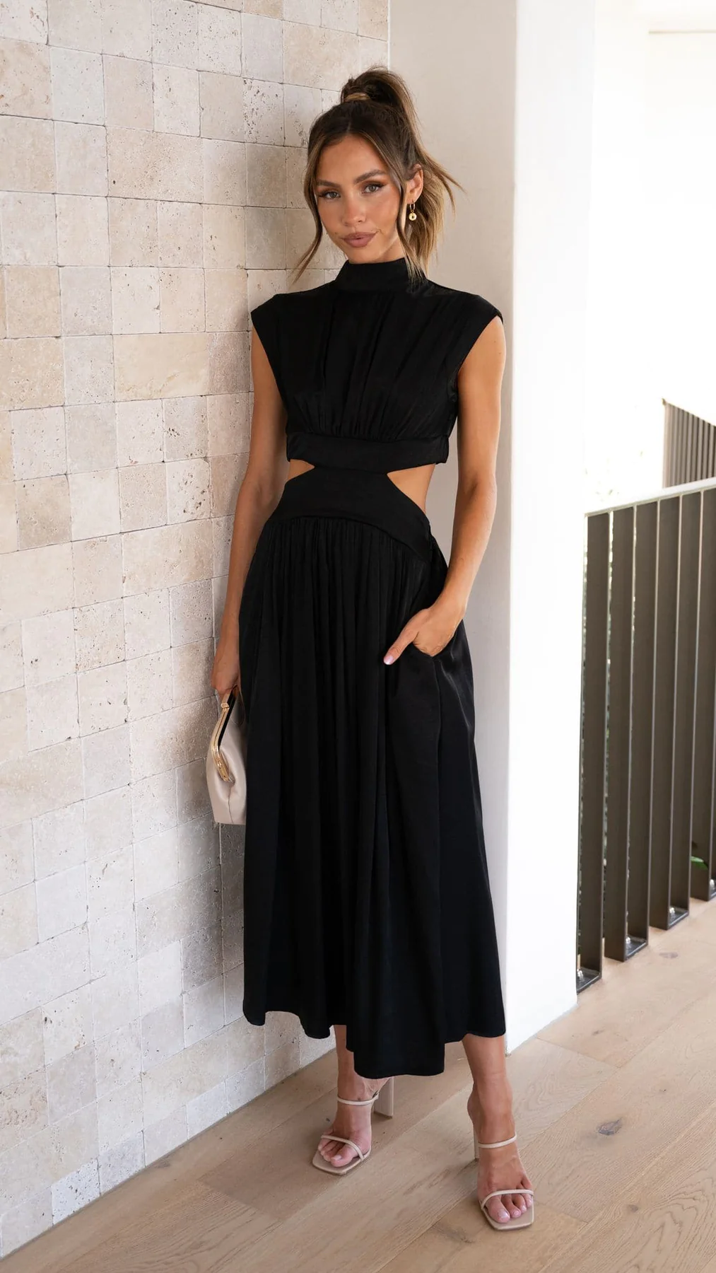 Quincy | Robe midi avec découpe et poches