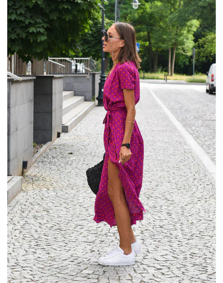 Suzanne - Robe élégante avec décolleté en V