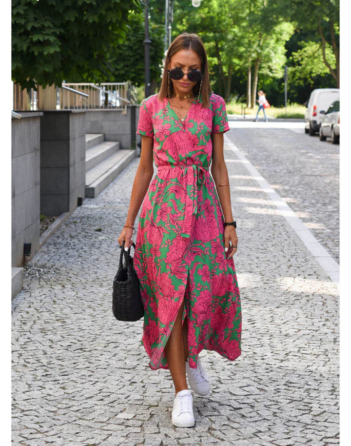Suzanne - Robe élégante avec décolleté en V