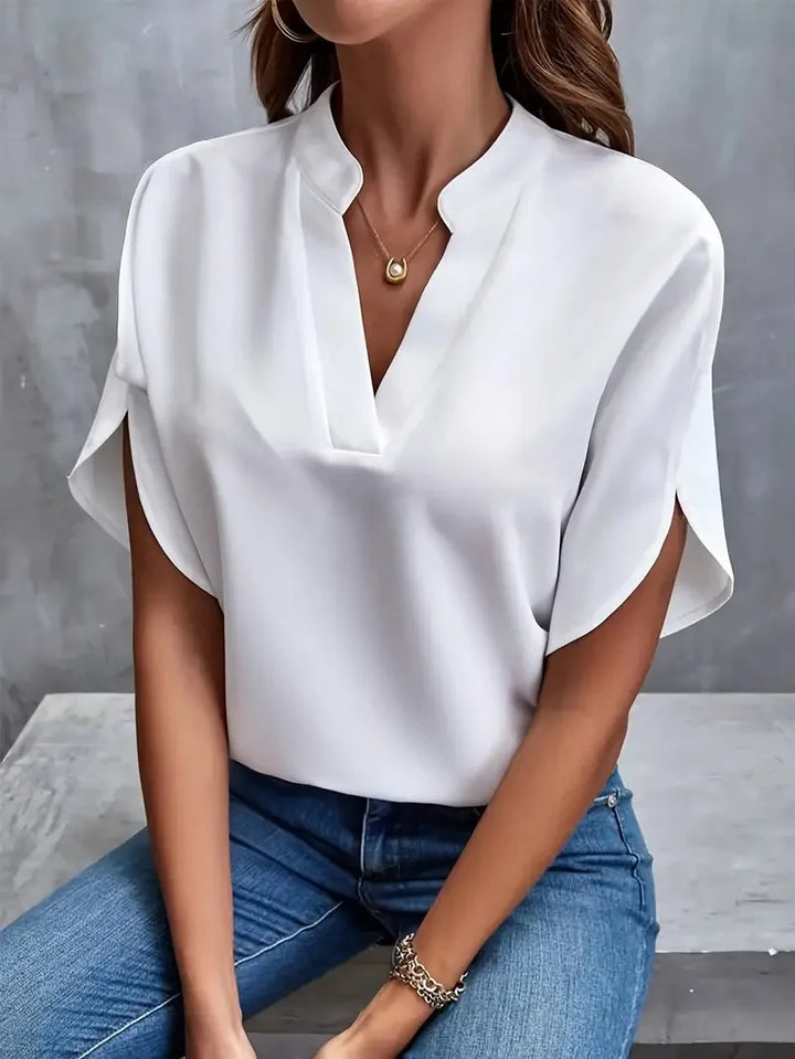 Élodie™ | Blouse fluide à décolleté en V