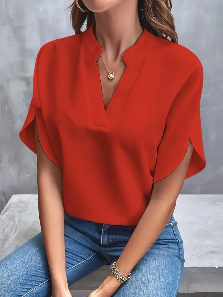 Élodie™ | Blouse fluide à décolleté en V
