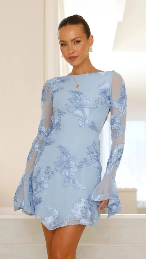 Cléa | Mini Robe Élégante avec Broderie Florale