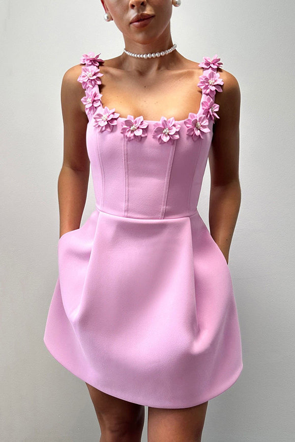 Cindy | Robe mini féminine avec appliques florales