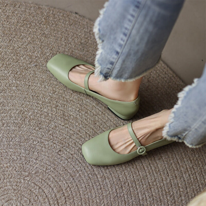 Jutrana - Charmantes chaussures de type