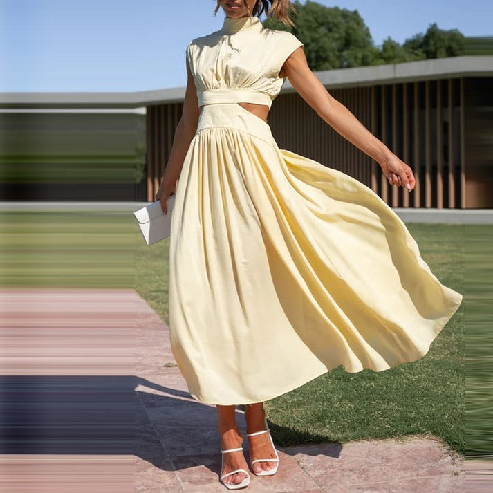 ALYSÉE | Robe d’été élégante à col haut et coupe fluide
