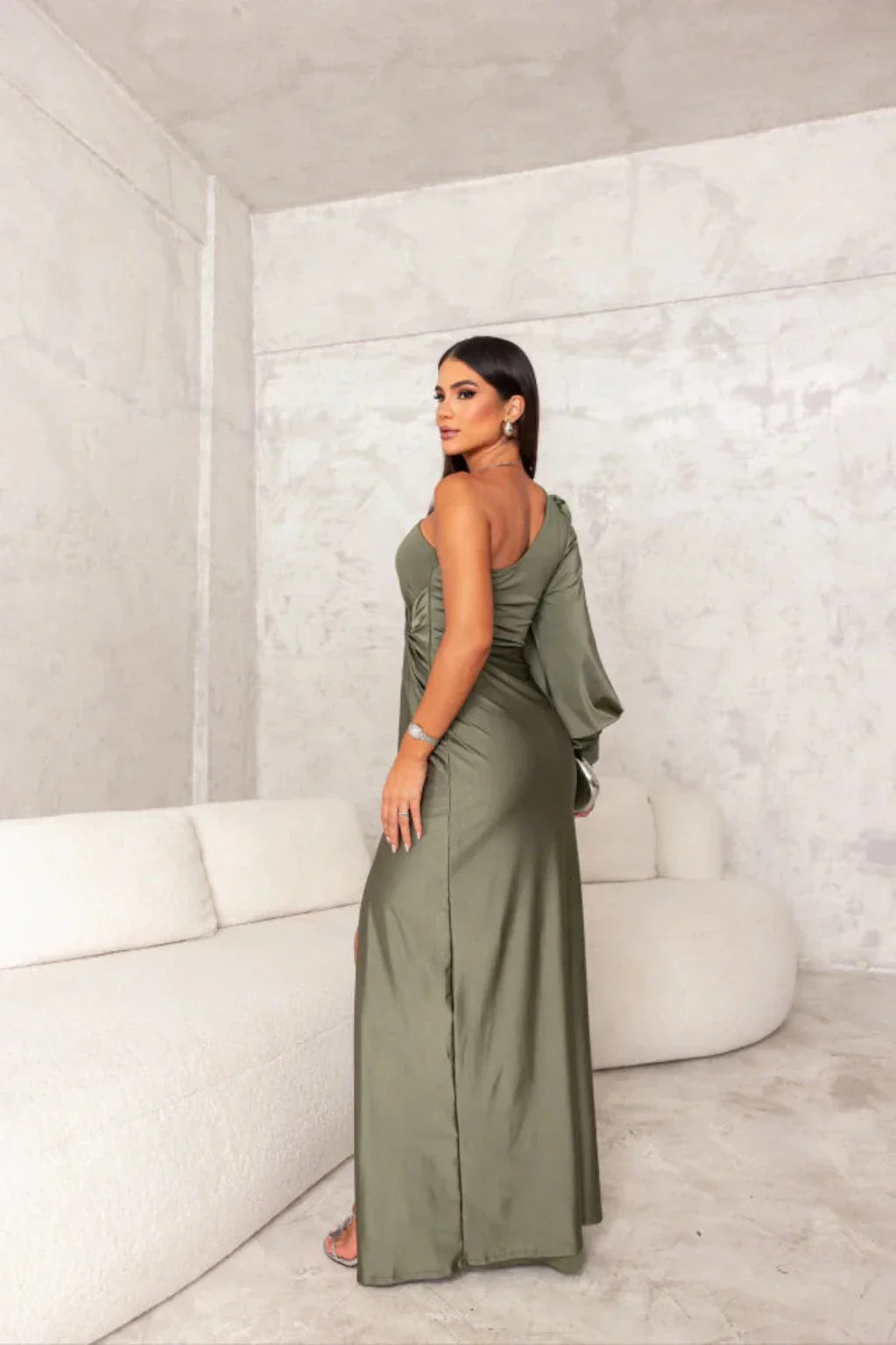 Valeria | Robe Asymétrique en Satin