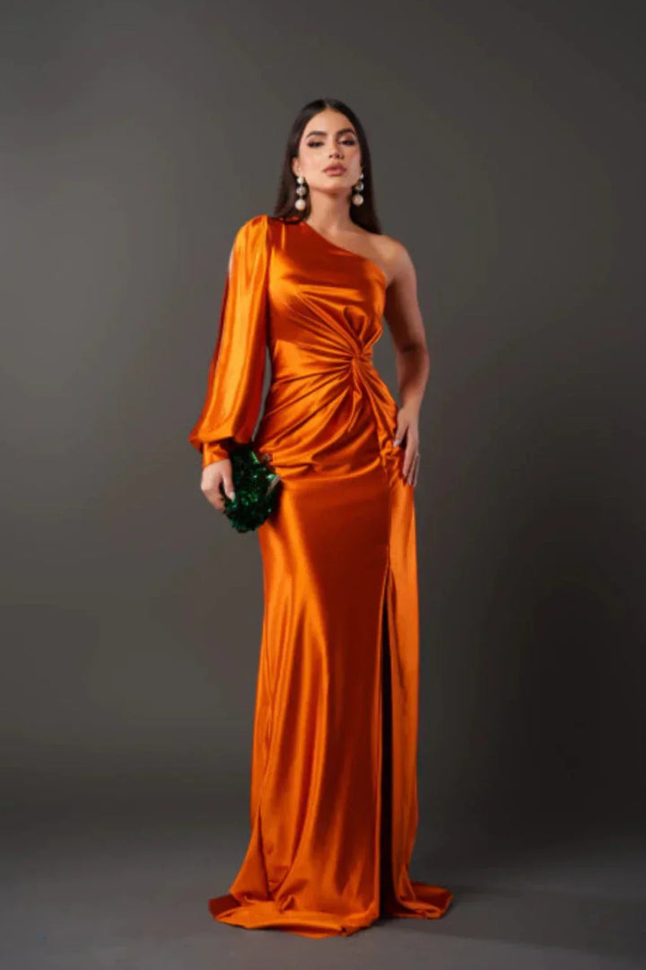 Valeria | Robe Asymétrique en Satin