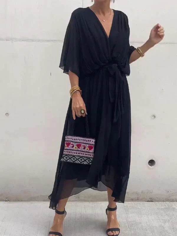 Monica | Robe en mousseline de soie avec décolleté en V