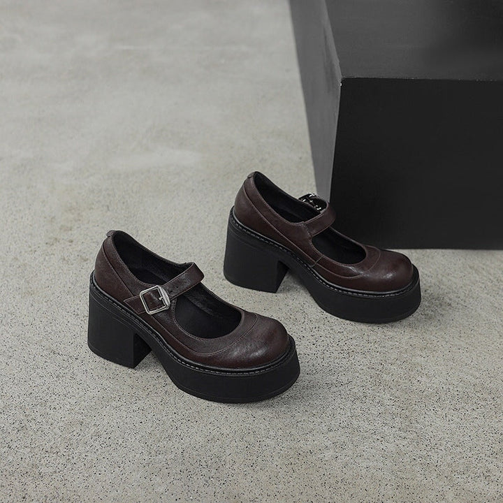 Brzyska - Chaussures en cuir verni à plateforme épaisse