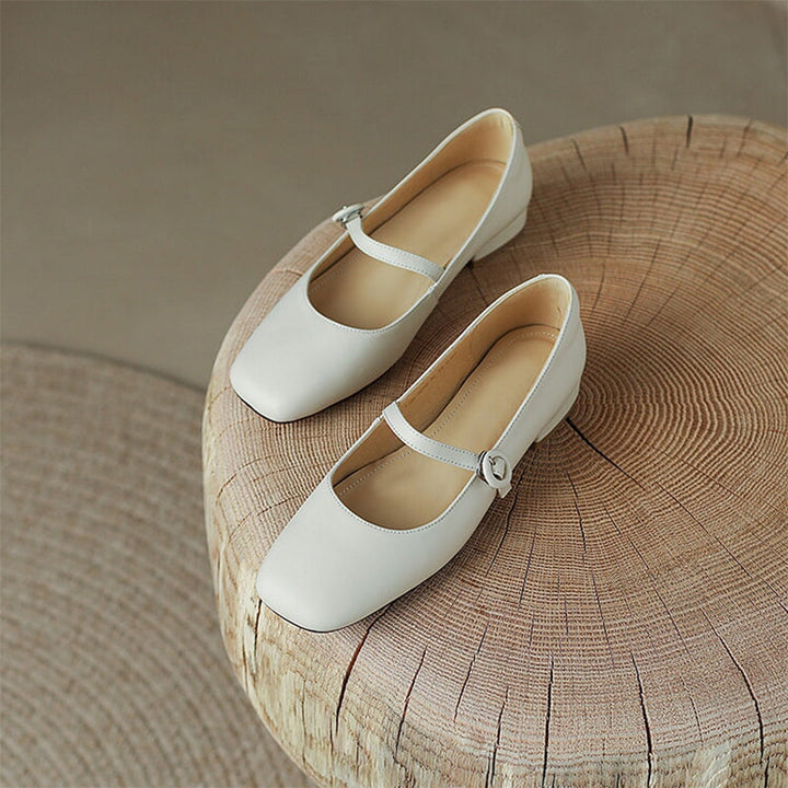 Jutrana - Charmantes chaussures de type
