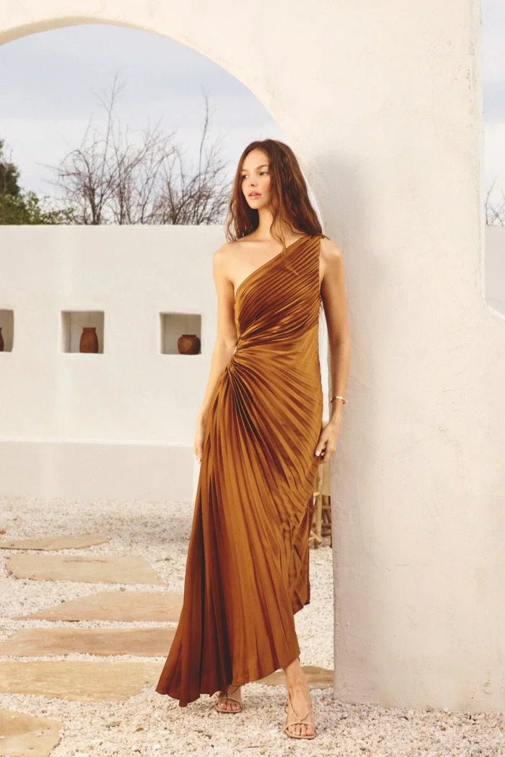 Billy Joan | Robe midi plissée à une épaule