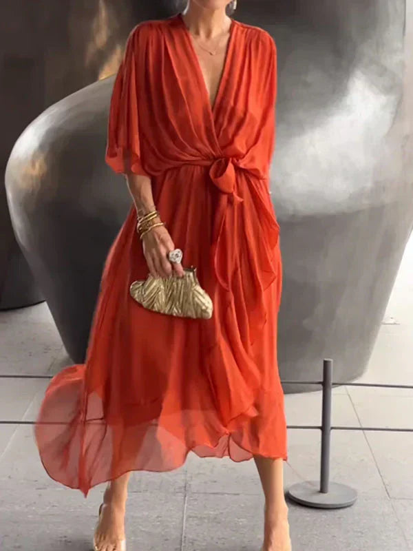 Monica | Robe en mousseline de soie avec décolleté en V