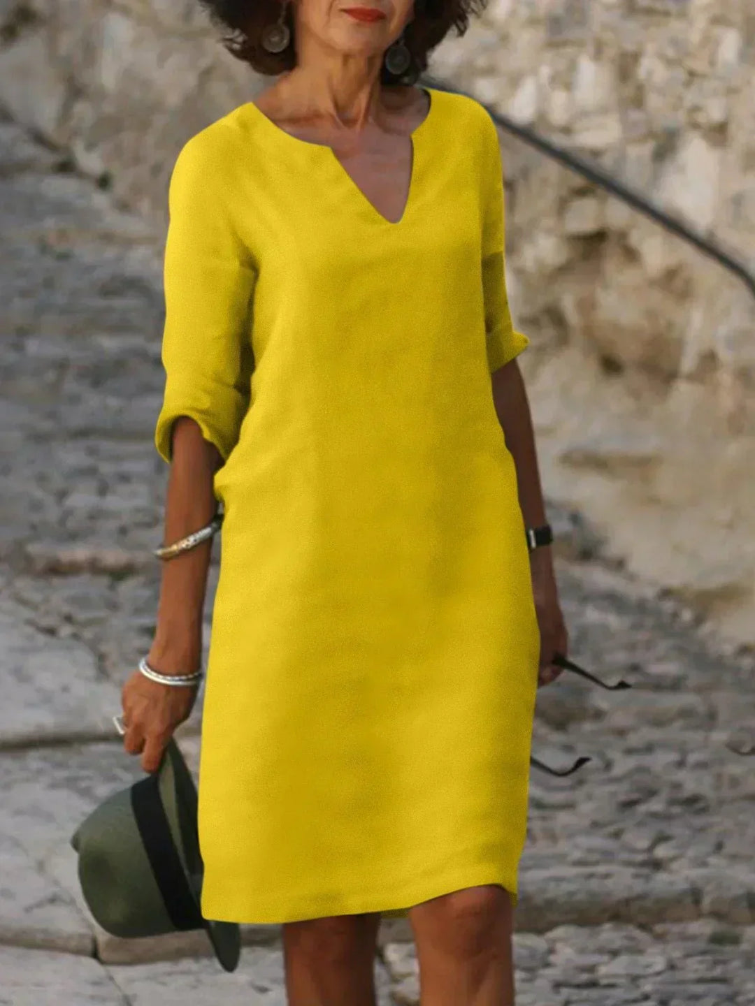 Maria | Robe élégante avec décolleté en V