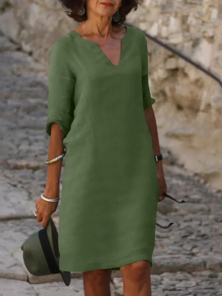 Maria | Robe élégante avec décolleté en V