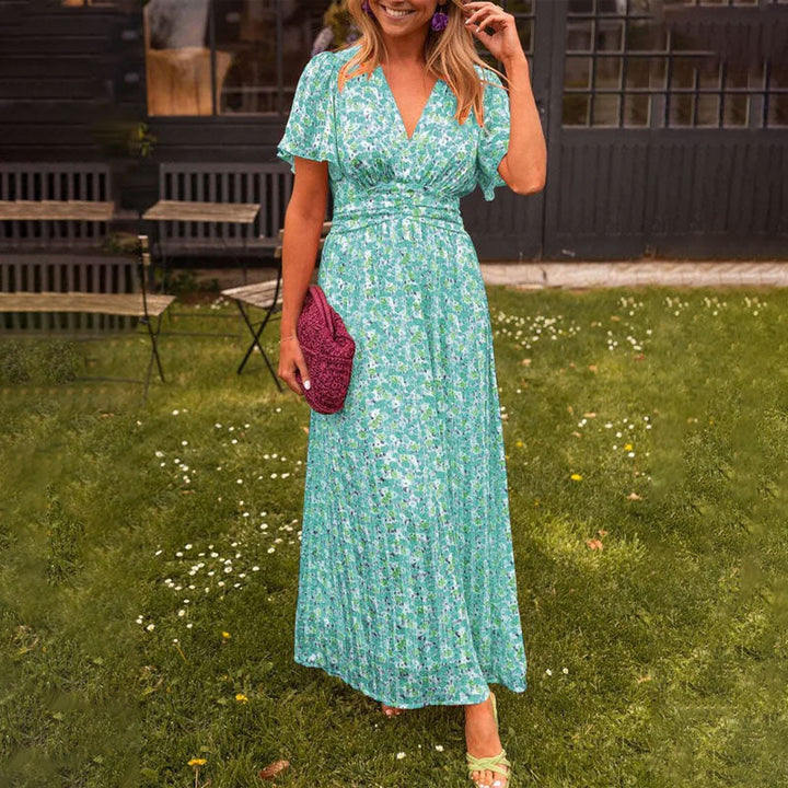 Romy | Robe d'été avec décolleté en V