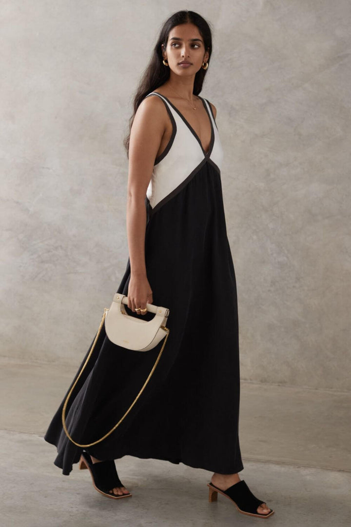Agate | Robe Midi avec Décolleté en V effet Suédine